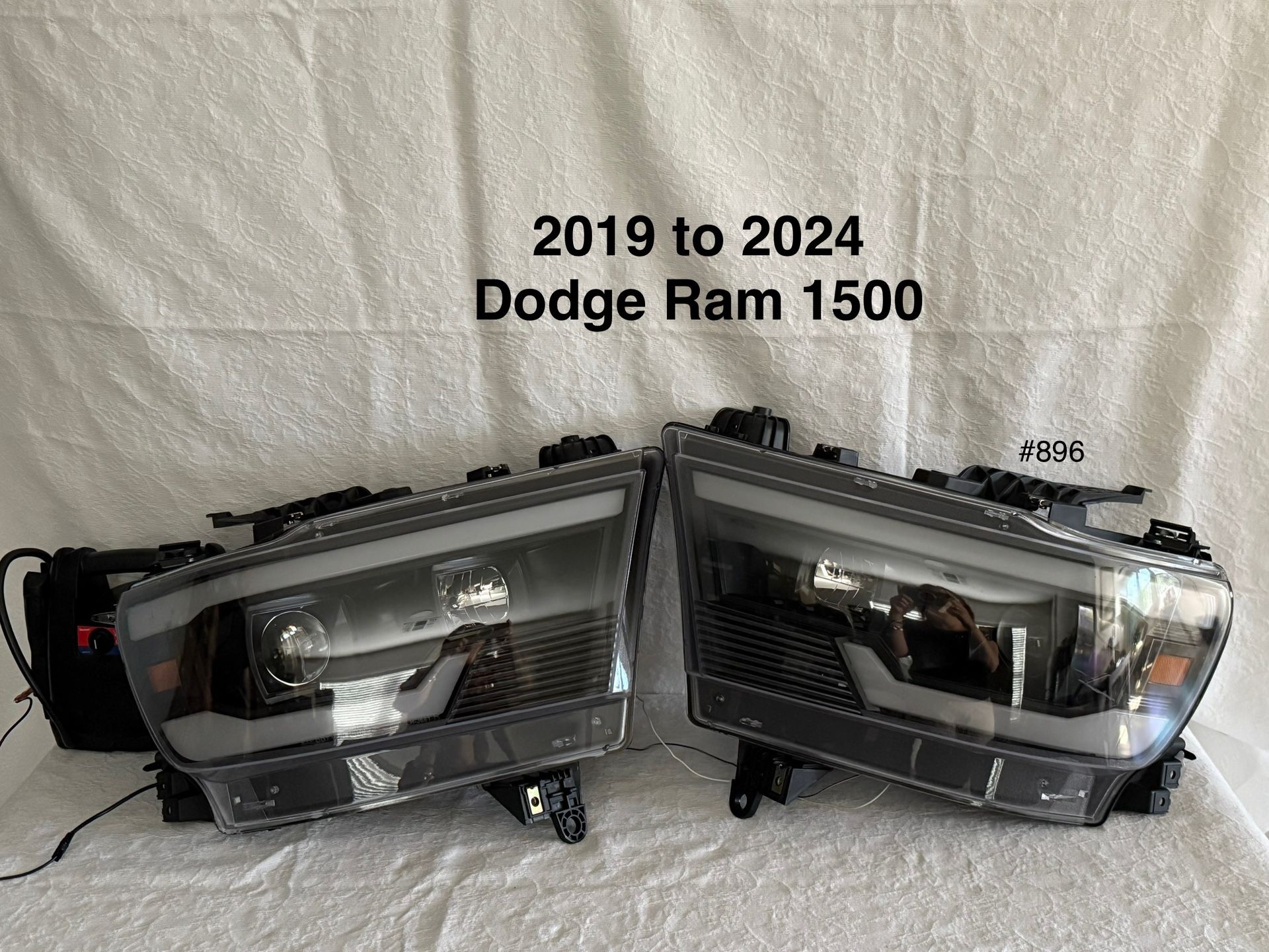 2019 to 2024 Dodge Ram 1500 Headlights