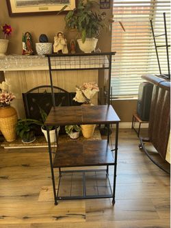 Bakers rack