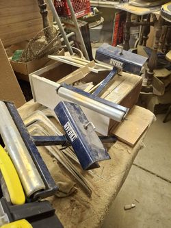 Adjustable Bench roller