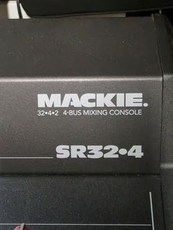 Mackie SR32-4 4-bus analog mixing console
