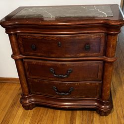 Drawers with marble top