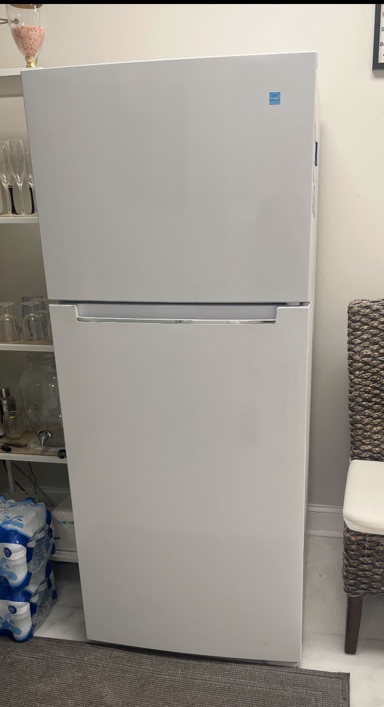 Freezer And Refrigerator 