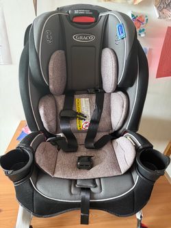 Grace Slim Fit car seat