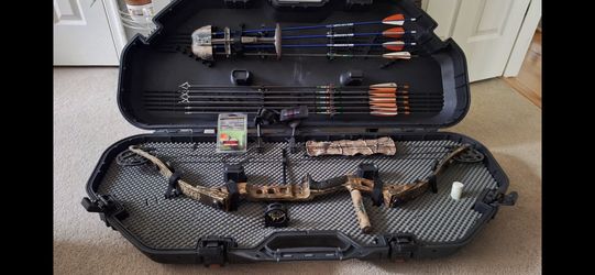 Darton  - Hunting Bow, Arrows and some ...