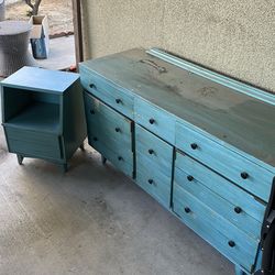 Dresser & Nightstand Pair