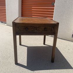 Antique end table in excellent shape