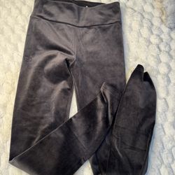 Velour Stretch Leggings Woman’s Size Small Black  