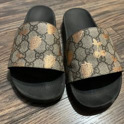 Gucci Slides 