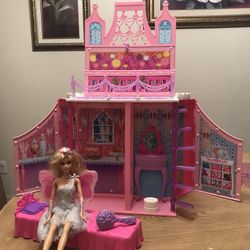 Barbie Foldable House