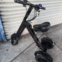 3-WHEEL ADULT  SCOTER -3SPEED 15MPH-REVERSE-FOLDABLE OFF ROAD  TIRES 