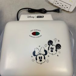 Dash Mickey & Friends Waffle Maker 4 Mini Waffles No-Drip Nonstick Ceramic