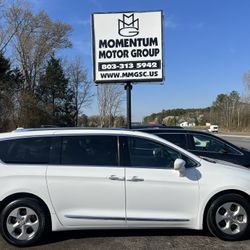 2017 Chrysler Pacifica Touring L Plus 