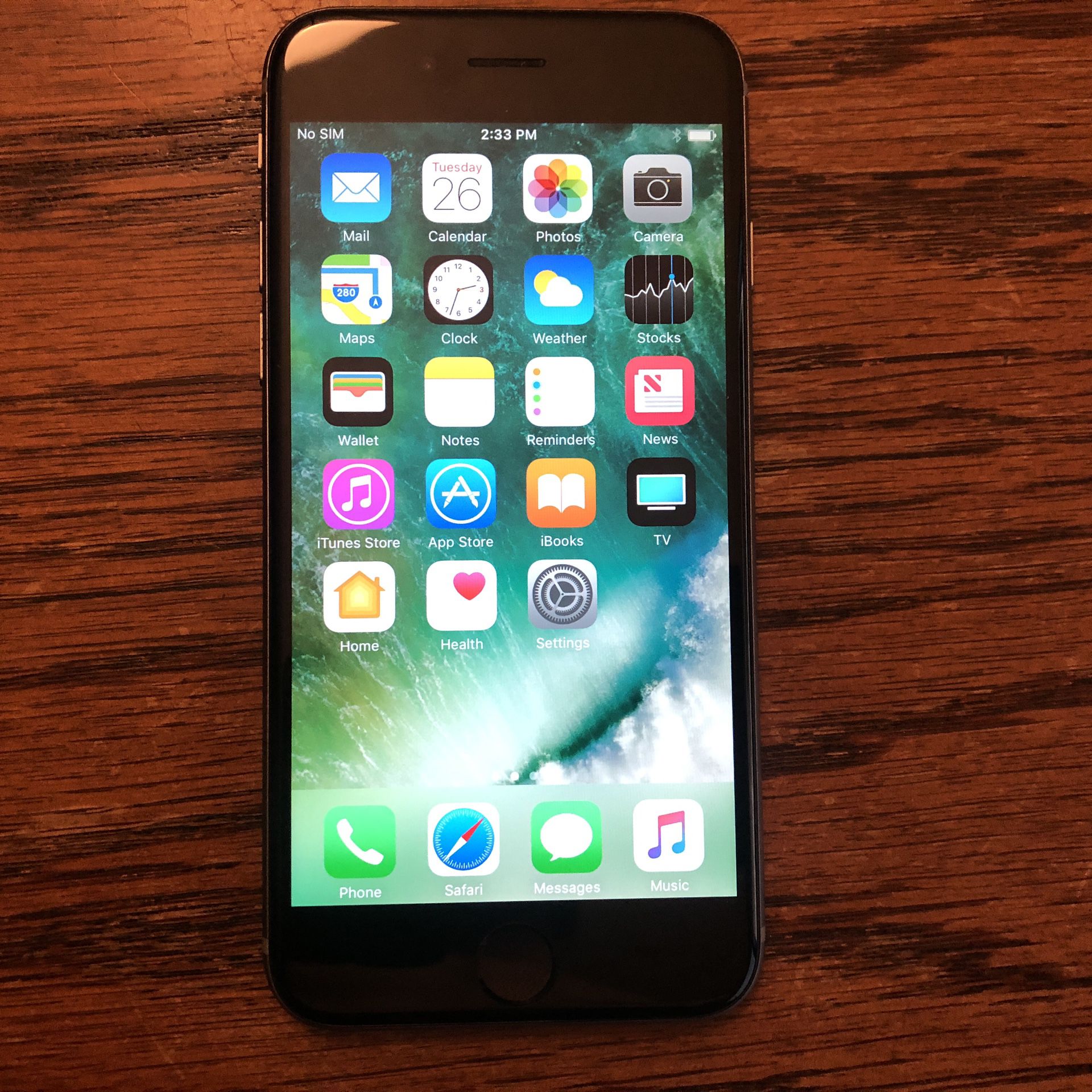 iPhone 6 Carrier Unlocked 16GB Black/Gray iCloud Clear Clean IMEI