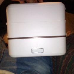 Compact Heating Container Electrical 