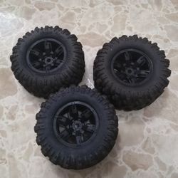 RC Traxxas X-max Tires And Good Condition $60 Or Best Offer