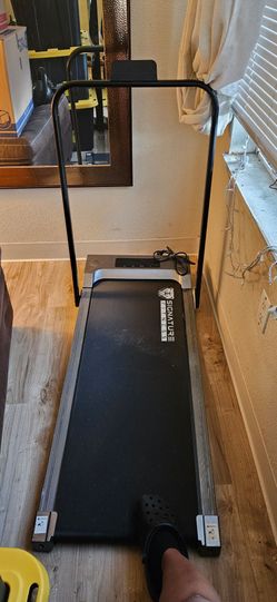 Signature Fitness Treadmill