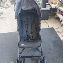 JEEP POWER GLYDE STROLLER