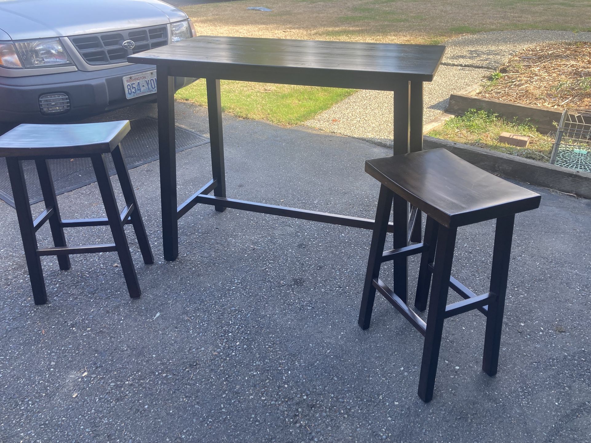 Bistro Table, 2 Chairs, Cherry, Delivery