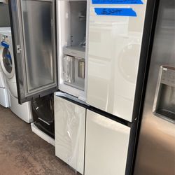 Refrigerator s, French Door, Side By Side, Top Freezer, Bottom Freezer With Warranty