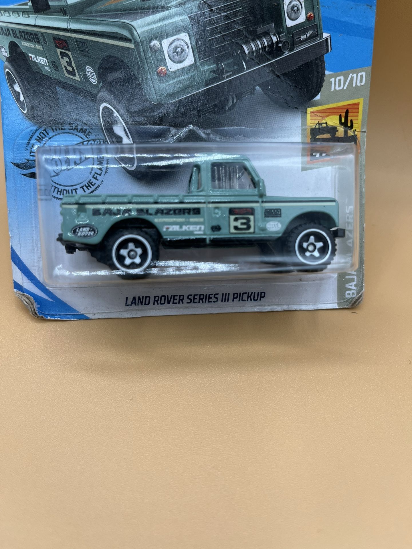 Hot Wheels 2020 Baja Blazers Land Rover