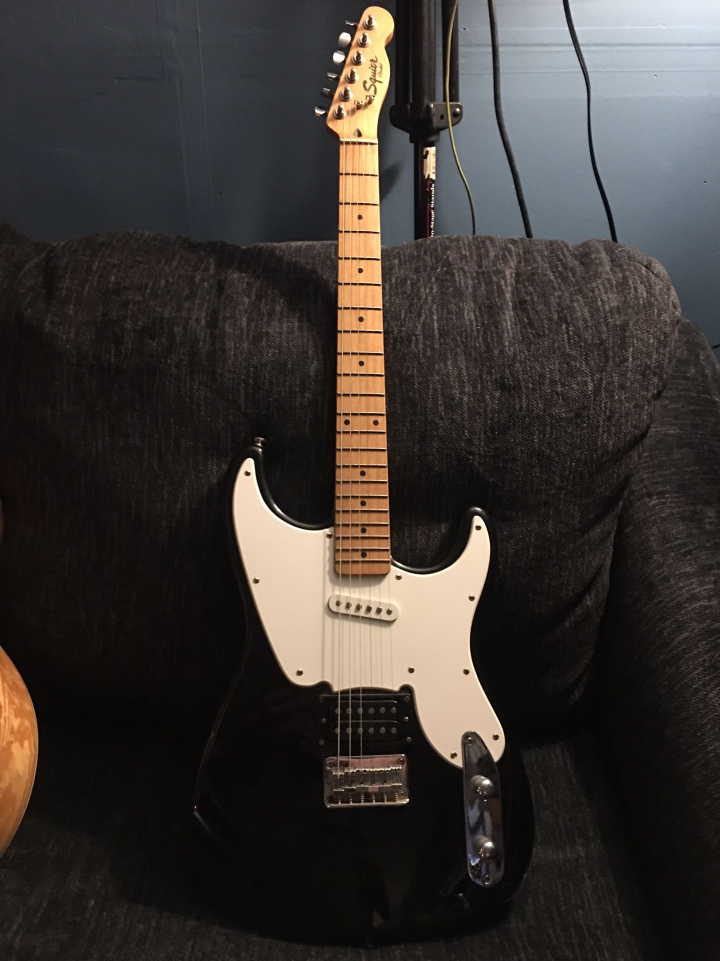 Squier Vintage Modified '51 Electric Guitar