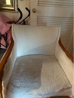 White comfy chair