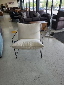 Hagen chair