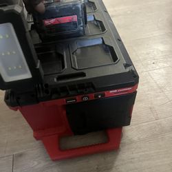 M18 Charger / Packout / Light  5.0 Xc 