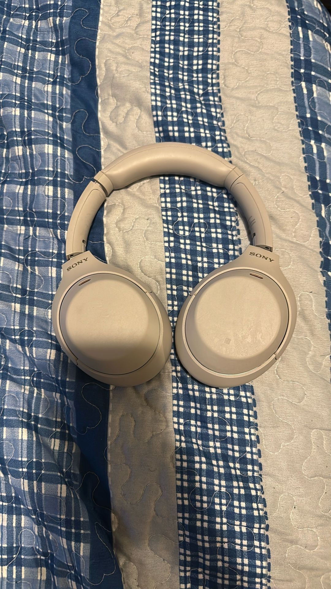 Sony XM4