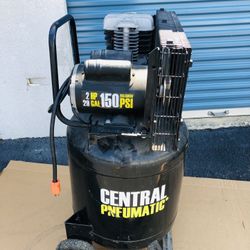 29 Gallon 2 HP 150 PSI Cast Iron Vertical Air Compressor