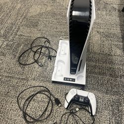PS5 1TB Disc Console With Controller And Cooling Station