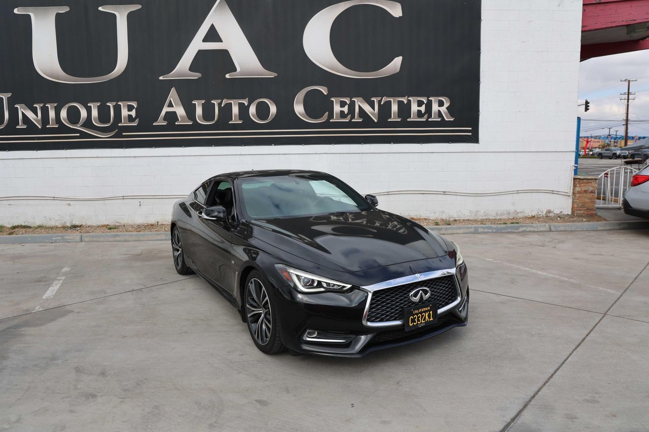 2017 INFINITI Q60