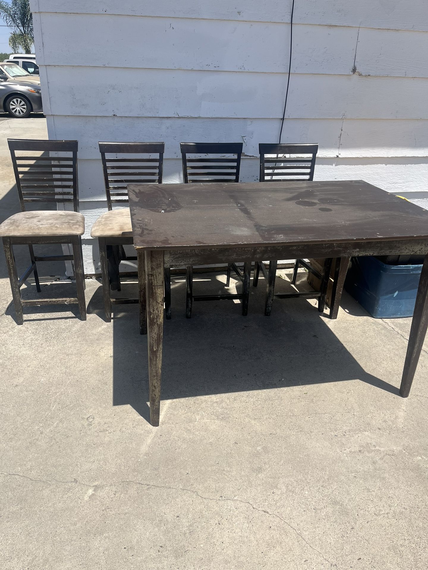 Dinning Table 100$ OBO