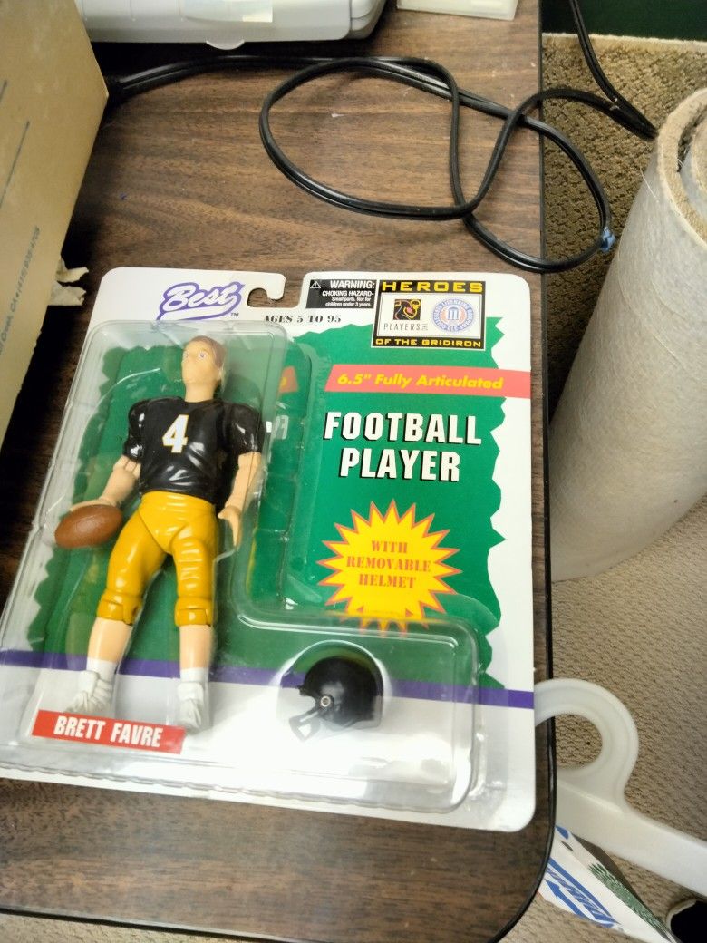 Brett Farve Figurine New Best Offer