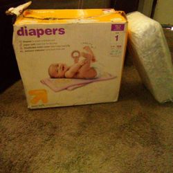 "diapers" Size 1 giant pack 192 count