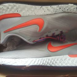 NiB Women's Nike Court Vision Lows 8.5 gray Red Blue Athletic Sneakers