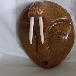 Vintage Alaskan Inuit Art Stone Walrus 6x4.5