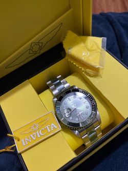 Invicta Watch 40888