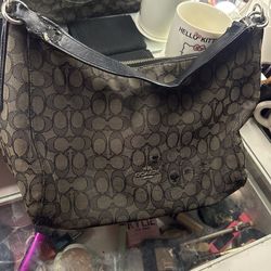 Used Coach Shoulder bag