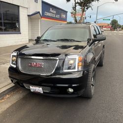 2012 GMC Yukon Denali