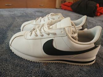Cortez size 5.5 youth 7 womens