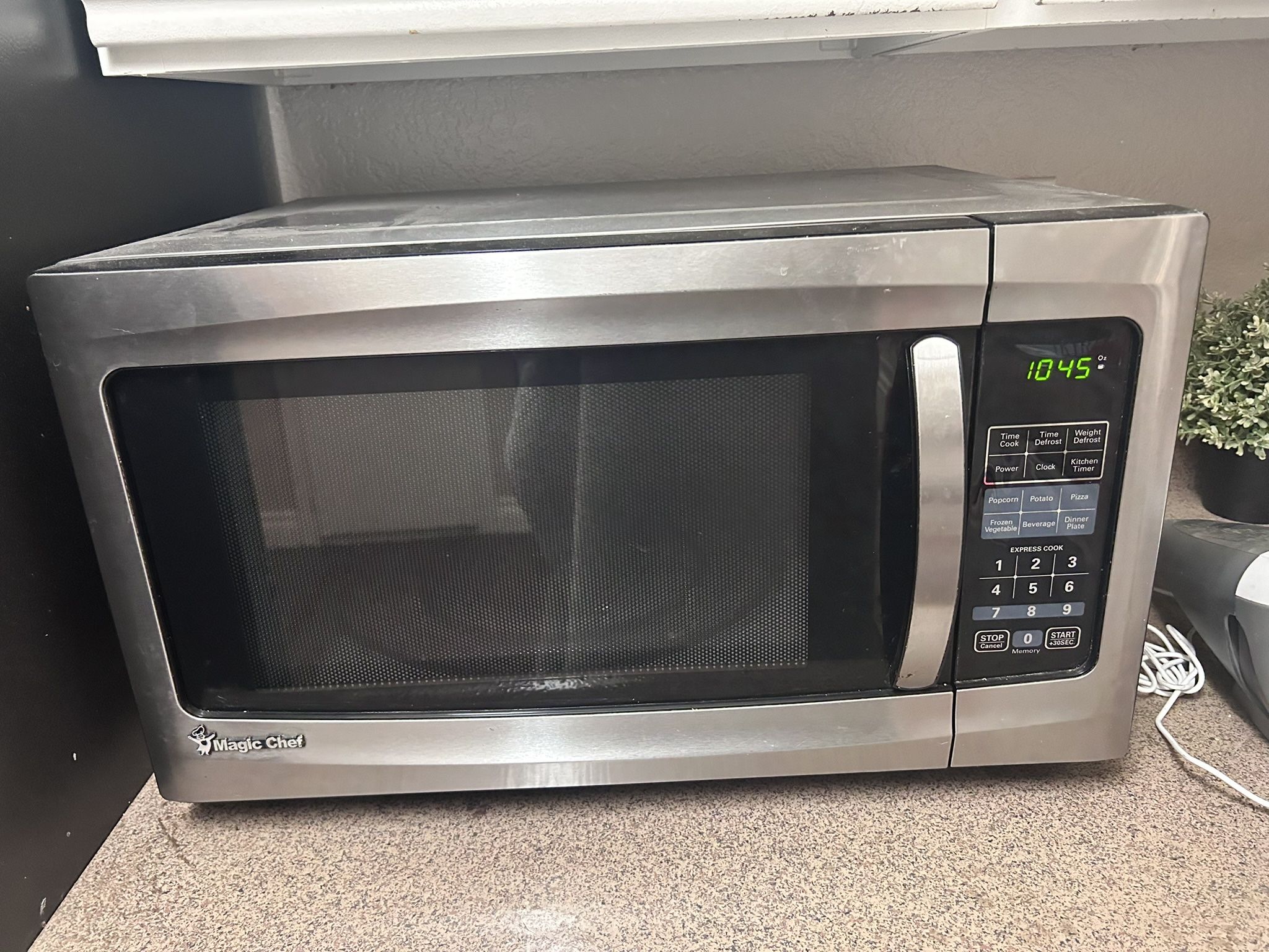 Magic Chef Stainless Steel Microwave