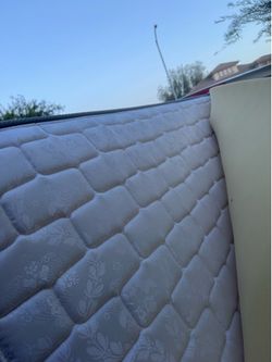 Twin mattress
