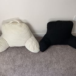 2 Comfy Reading Pillows