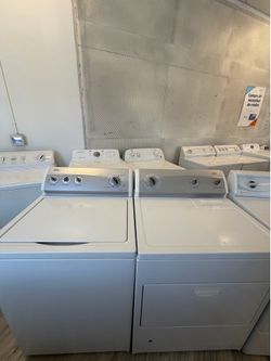 Kenmore washer & gas dryer set