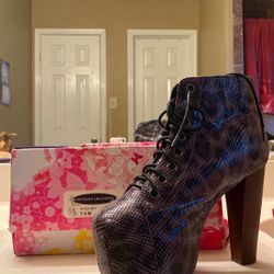 Platform booties