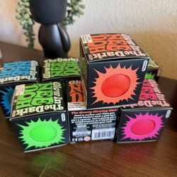 VIRAL NeeDoh Glow In The Dark