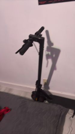 E SCOOTER