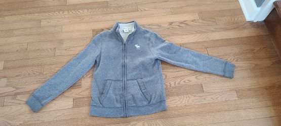 Ambercrombie Boys Medium Zip-Up Sweater