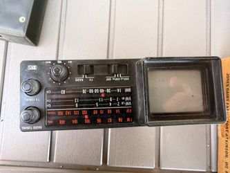 Vintage Realistic Portavision Micro-TV AM/FM VHF/UHF Portable Television Radio